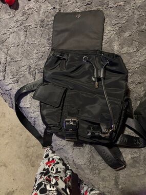 Black Men’s Nylon Drawstring Backpack - Lightweight Daily Carry